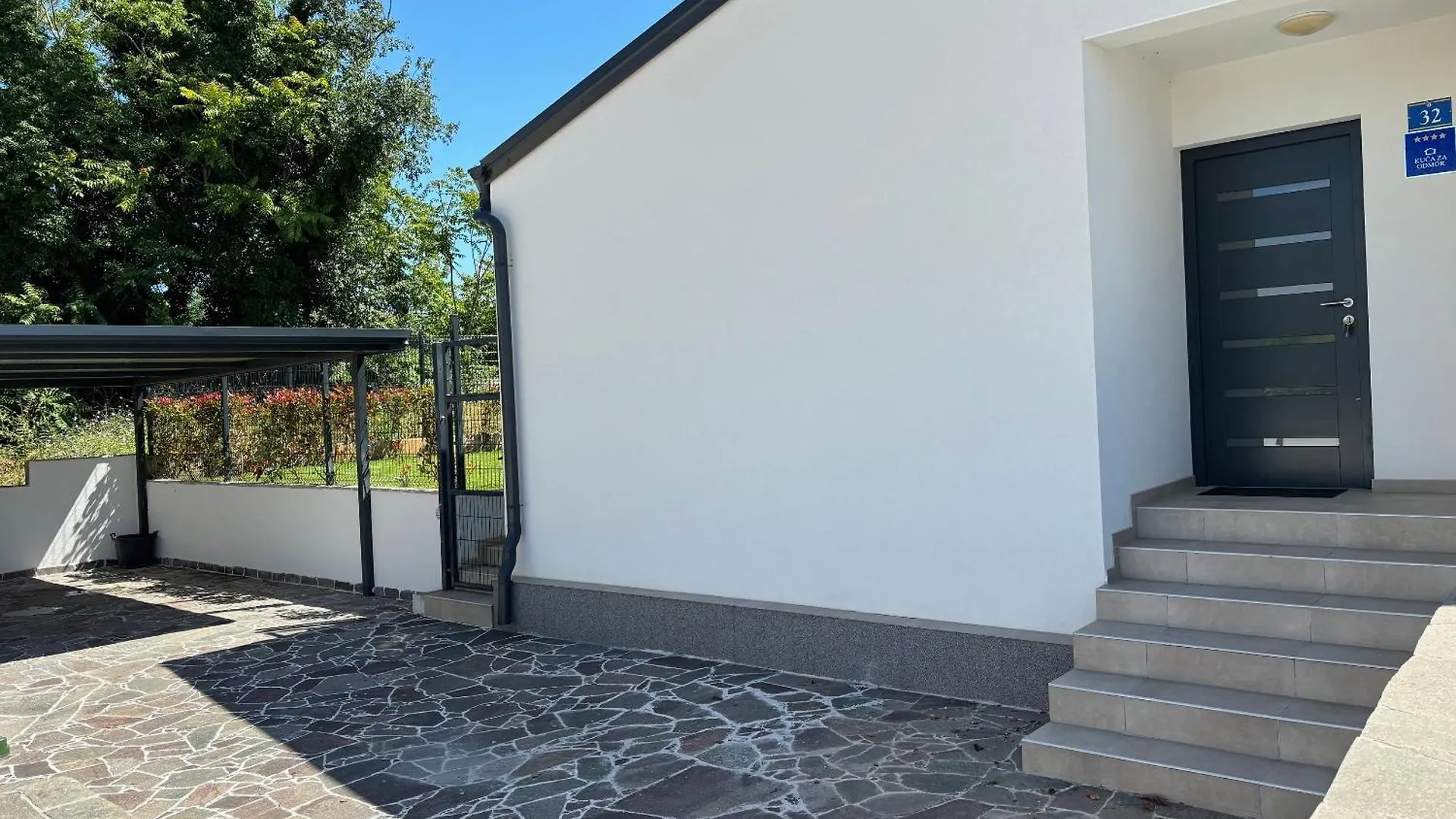 Villa Nostra Умаг